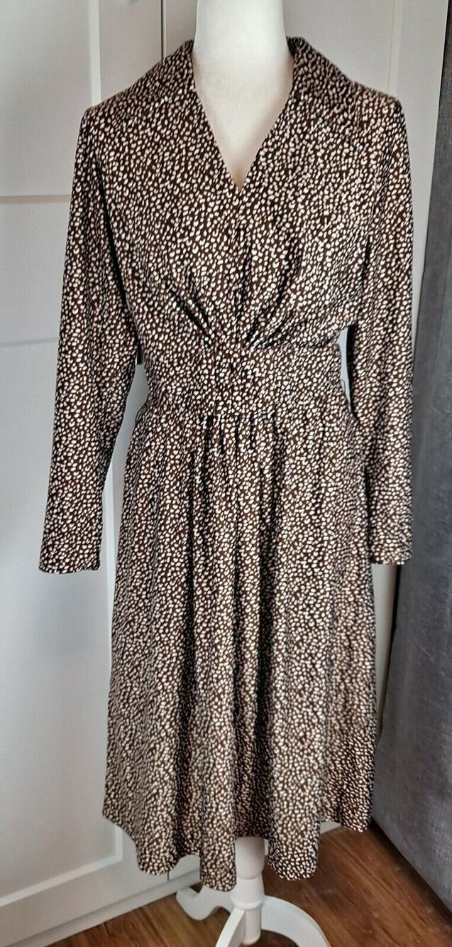 76. VTG Brown And White Speckled Dress 1970s